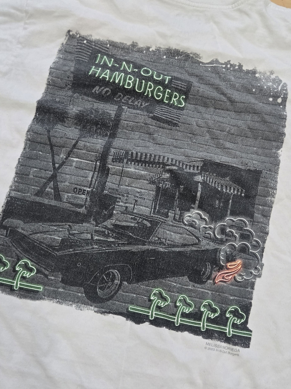 In-N-Out Hamburgers California Logo White Short Sleeve Tee Size M - Picture 6 of 6